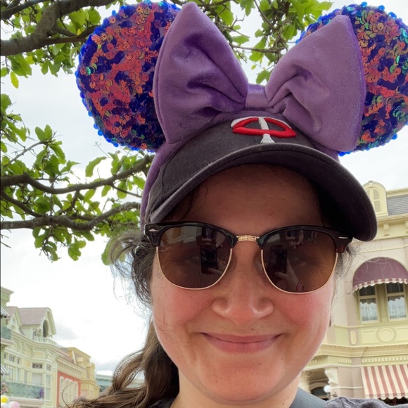 Meet your Posher, Sam - Picture 1 of 1